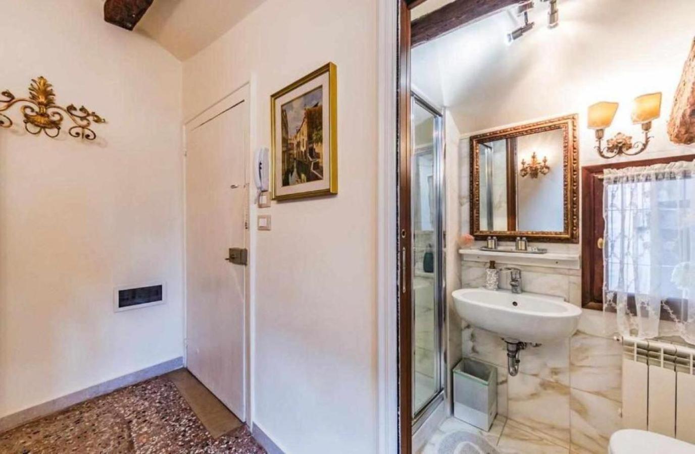 Emanuela'S Flat Daire Venedik Dış mekan fotoğraf